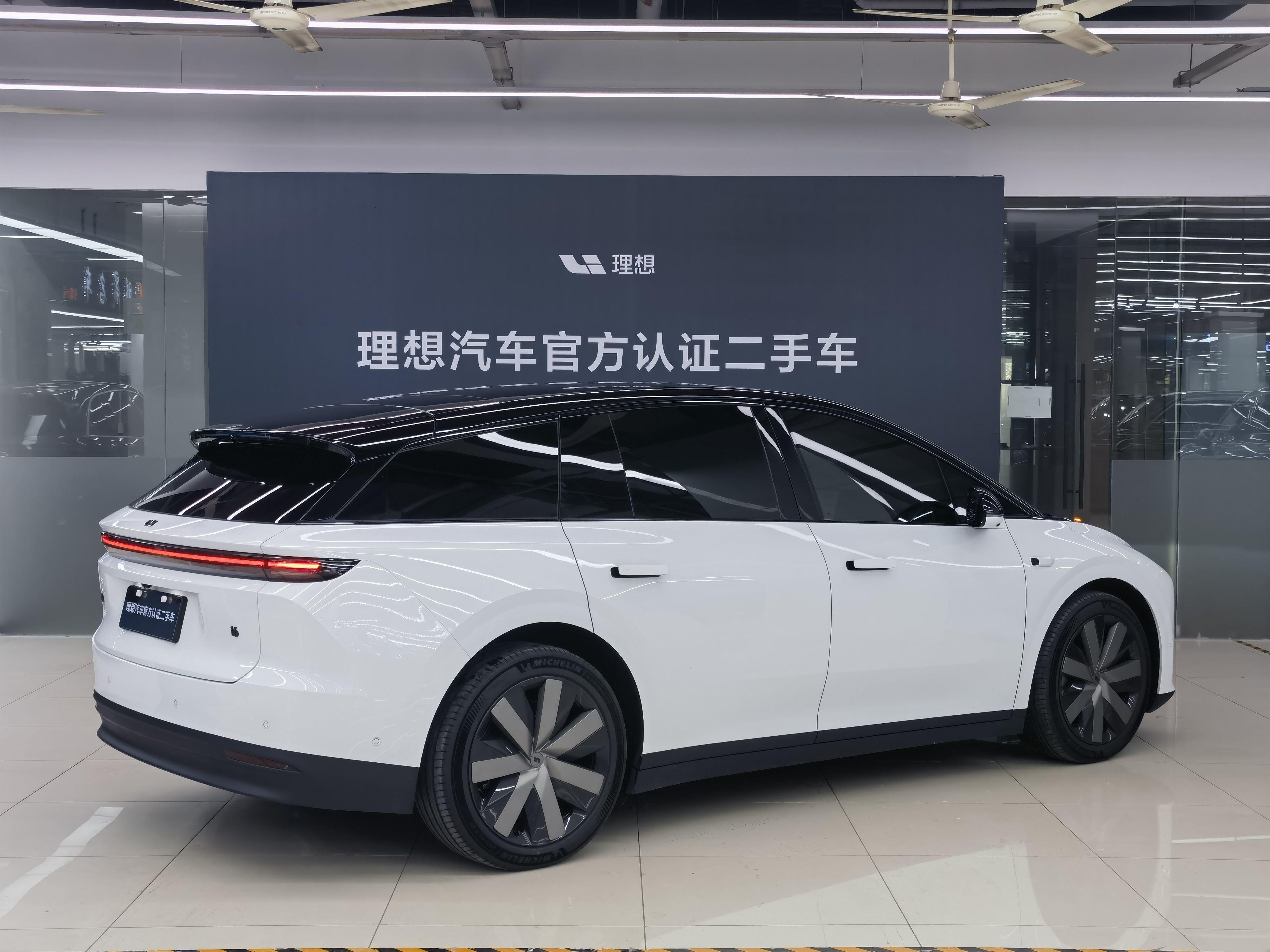 Lixiang (Li Auto) i6 2025 thumb 3