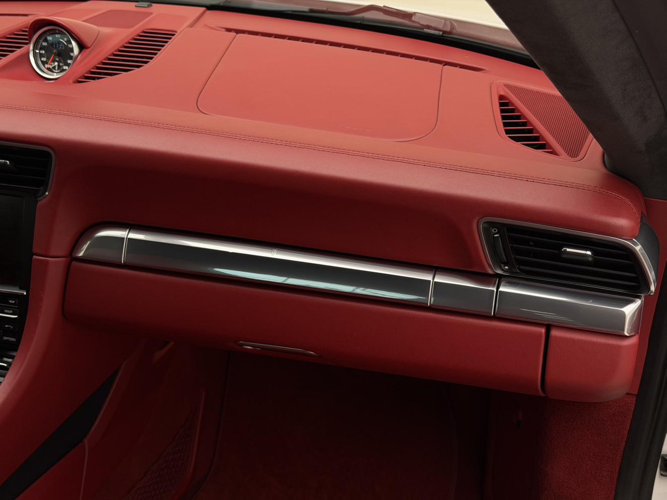 Porsche 911 2012 thumb 6