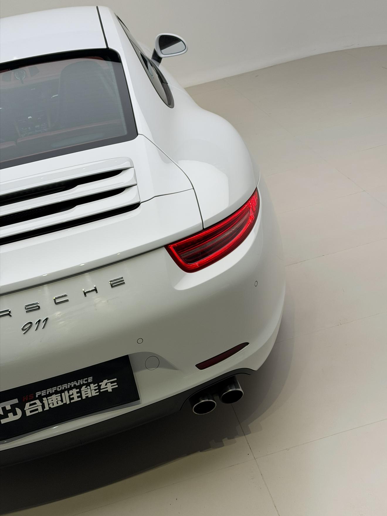 Porsche 911 2012 thumb 7