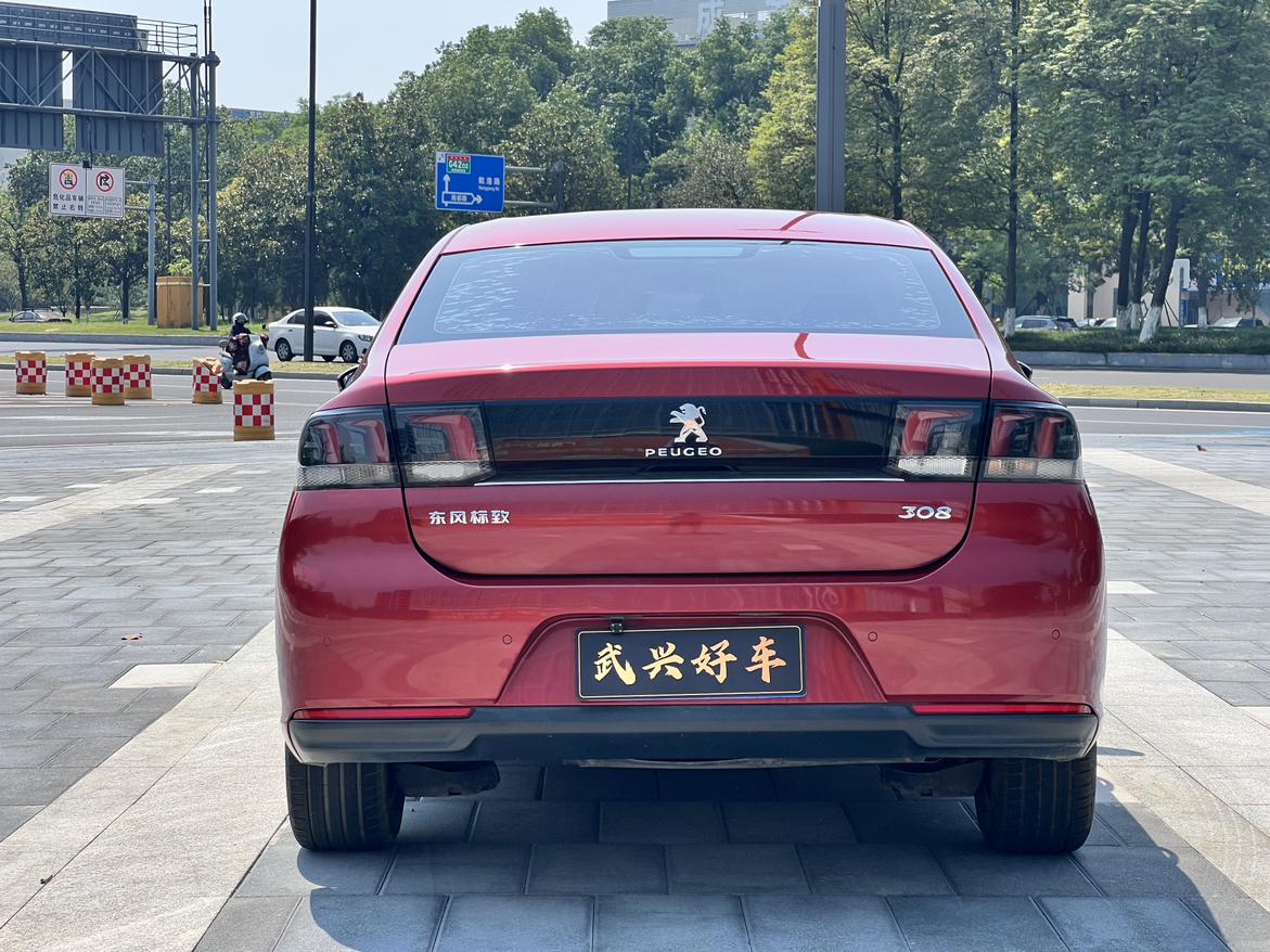 Peugeot 308 2018 thumb 4