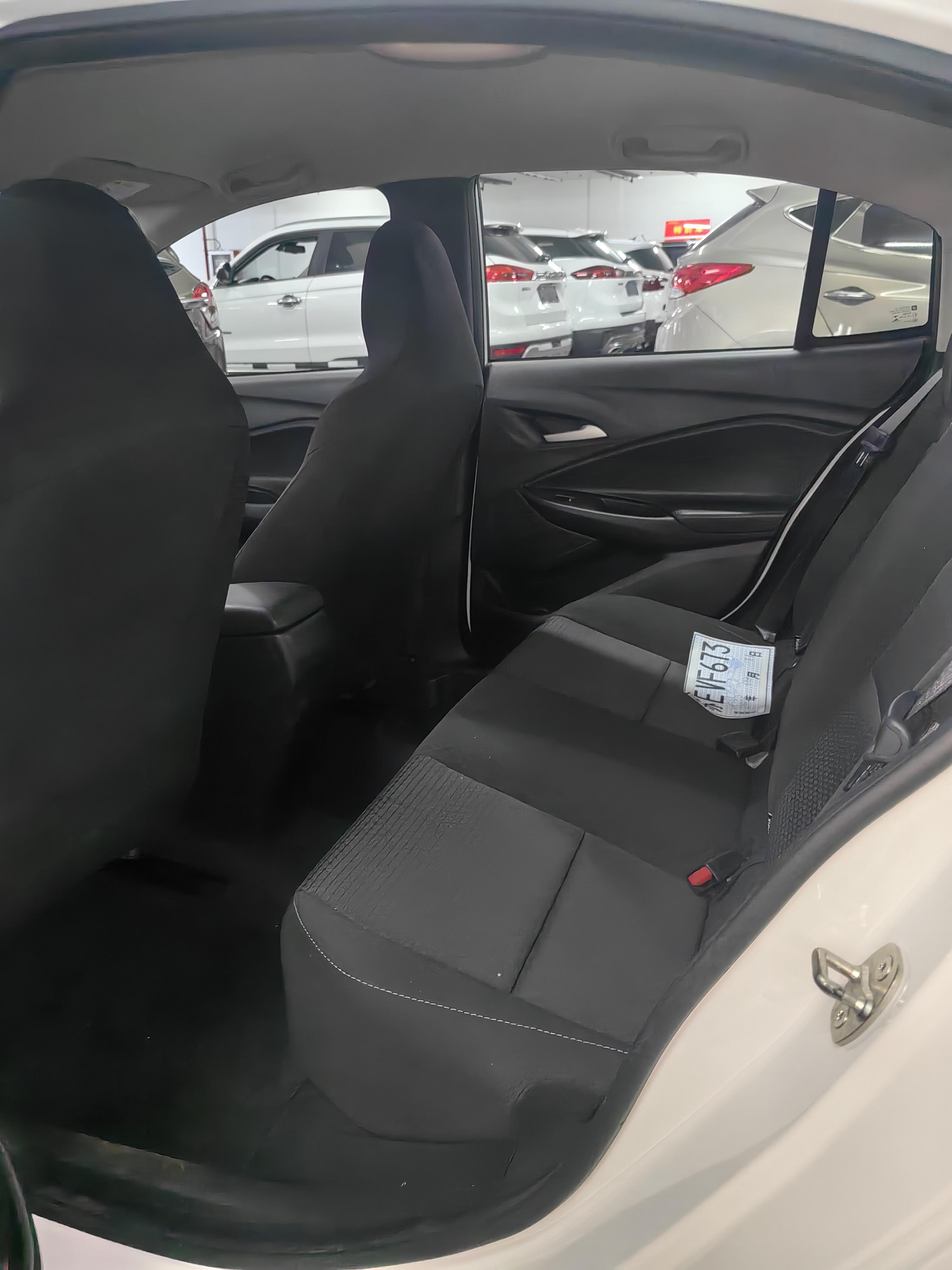 Chevrolet Cavalier 2020 thumb 10