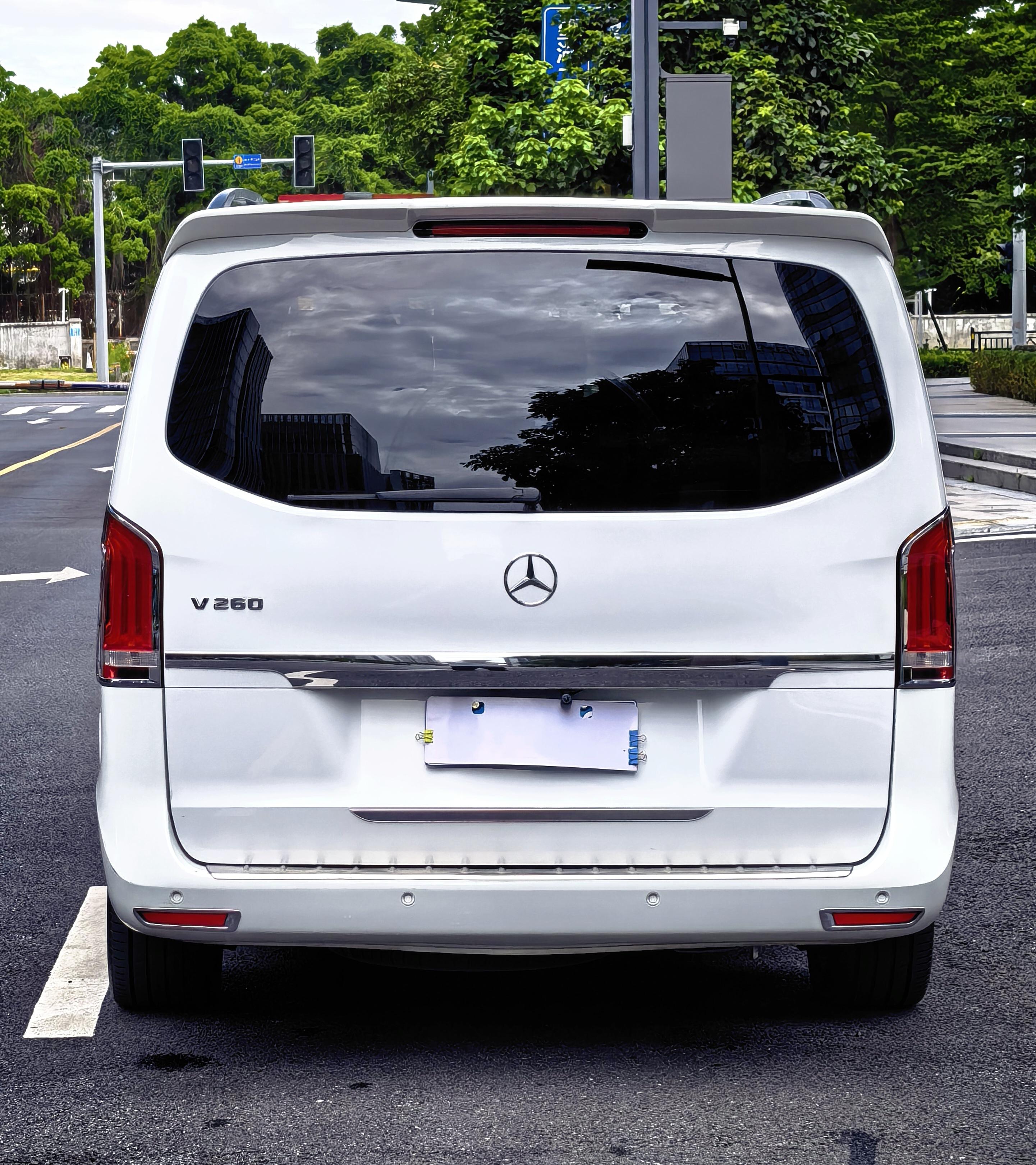 Mercedes-Benz V-Класс 2016 thumb 4