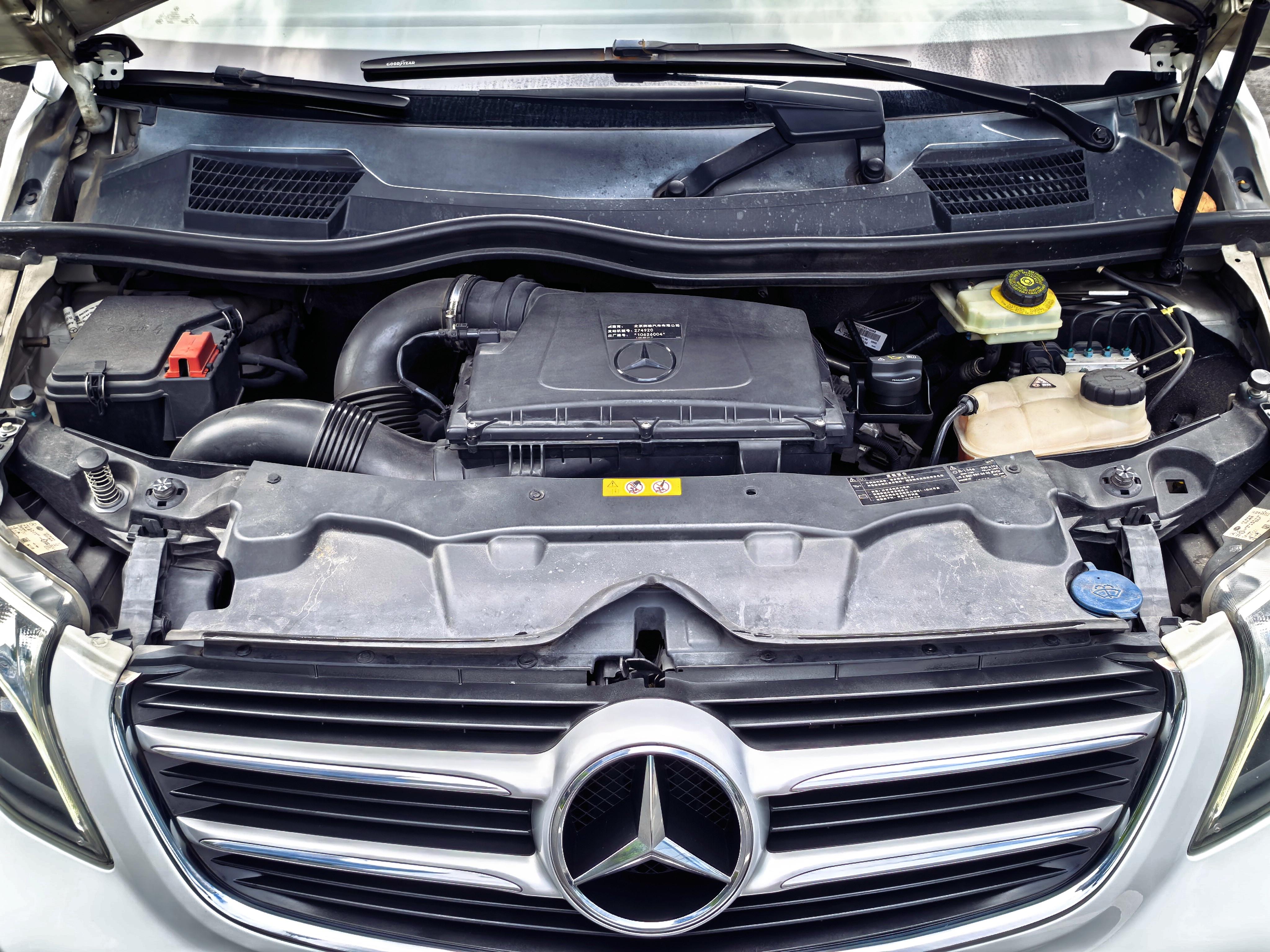 Mercedes-Benz V-Класс 2016 thumb 6