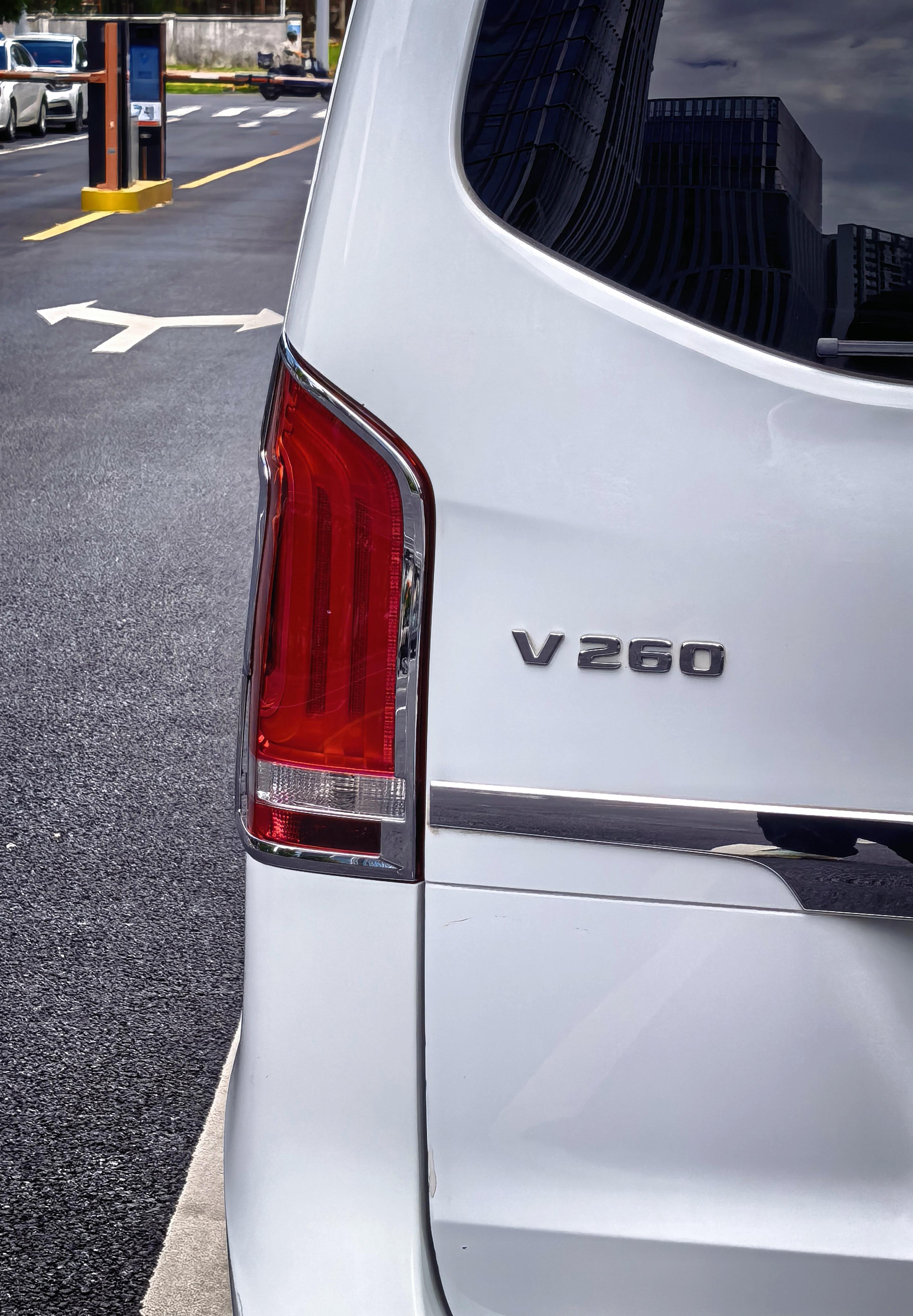 Mercedes-Benz V-Класс 2016 thumb 7