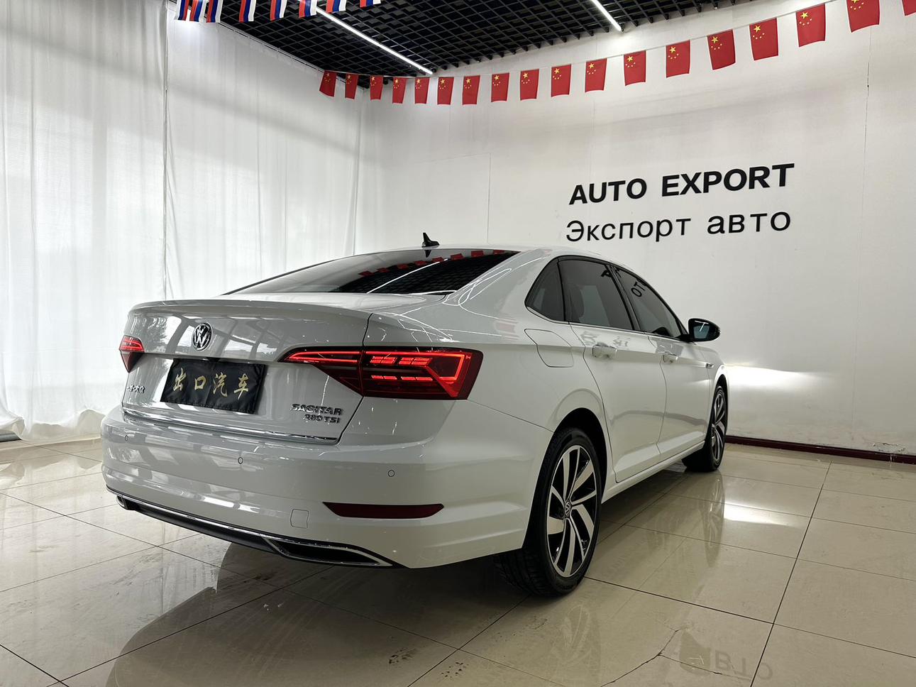 Volkswagen Sagitar 2022 thumb 4