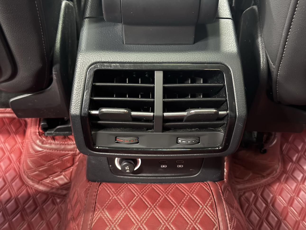 Audi Q3 2022 thumb 6