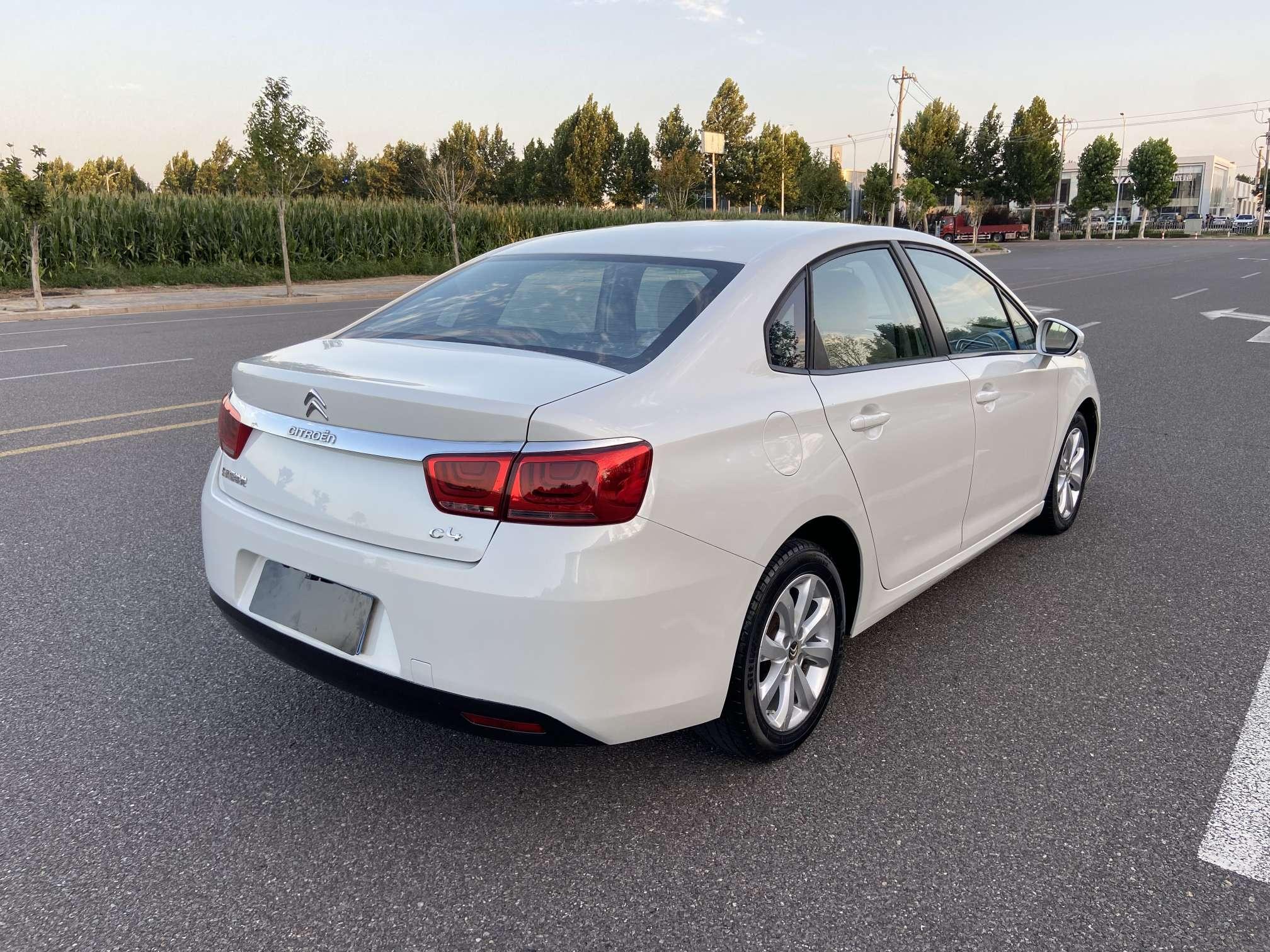 Citroen C4 2016 thumb 4