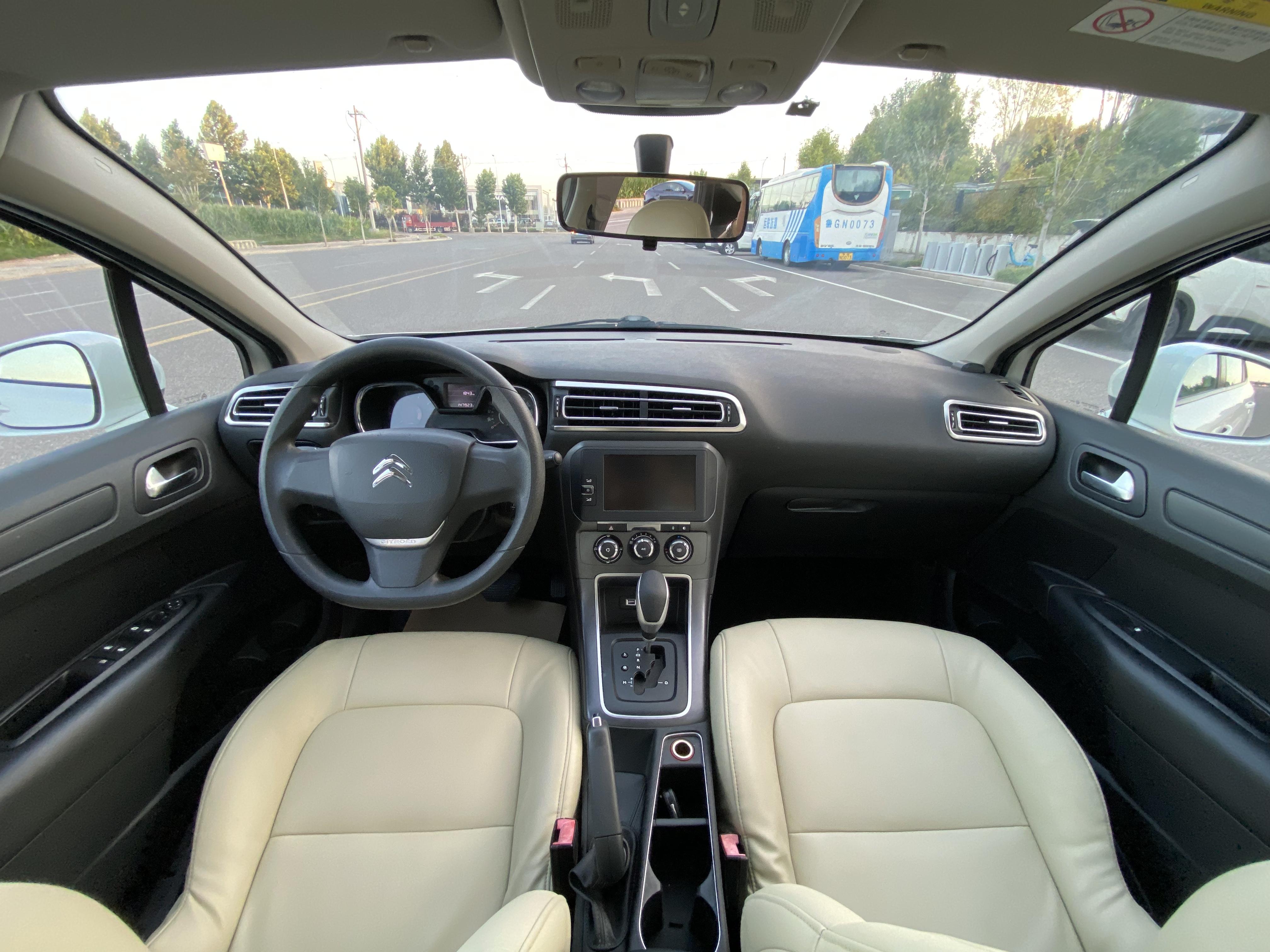 Citroen C4 2016 thumb 5