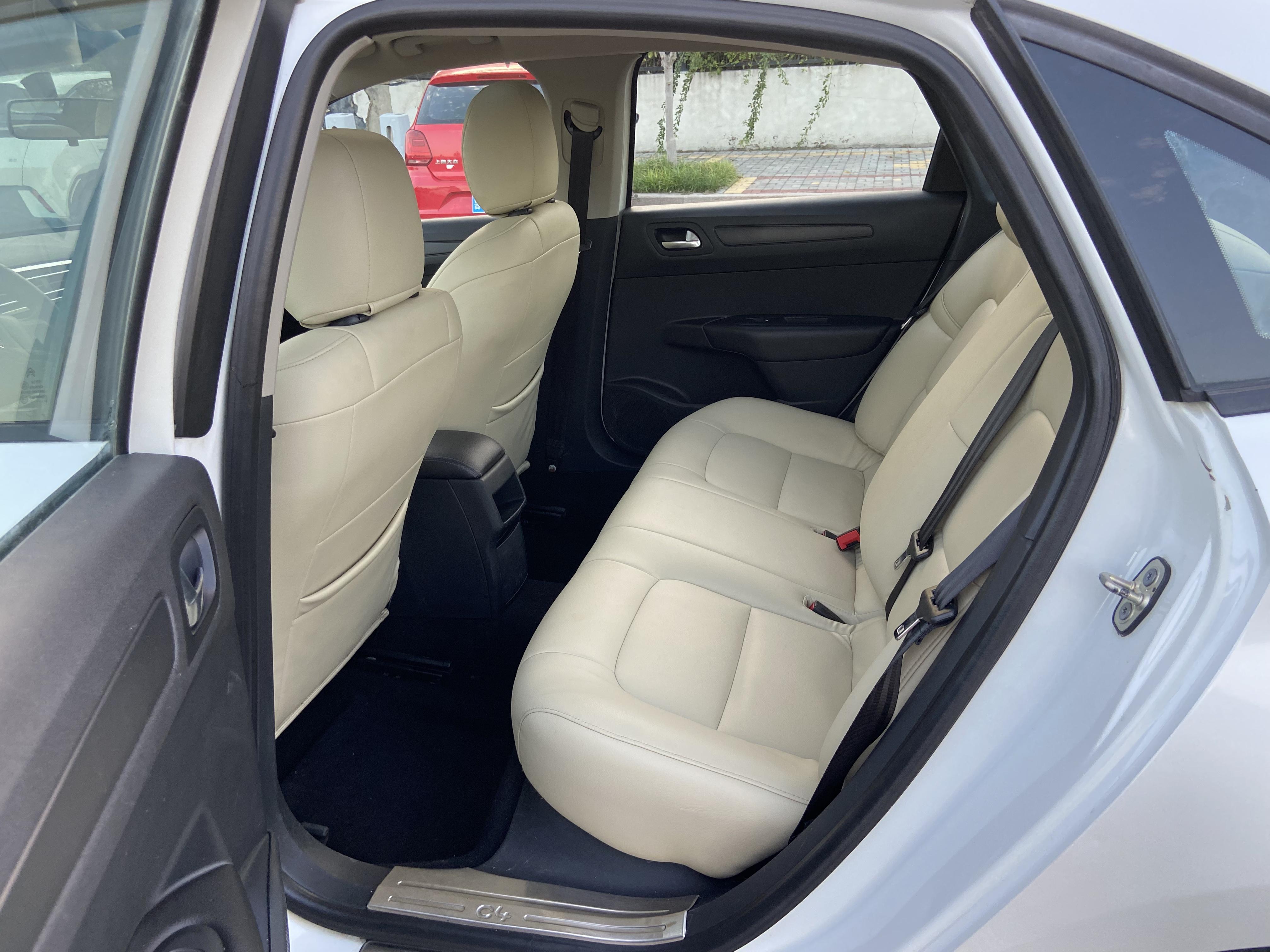 Citroen C4 2016 thumb 7