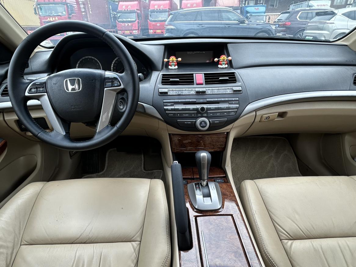 Honda Accord 2011 thumb 11
