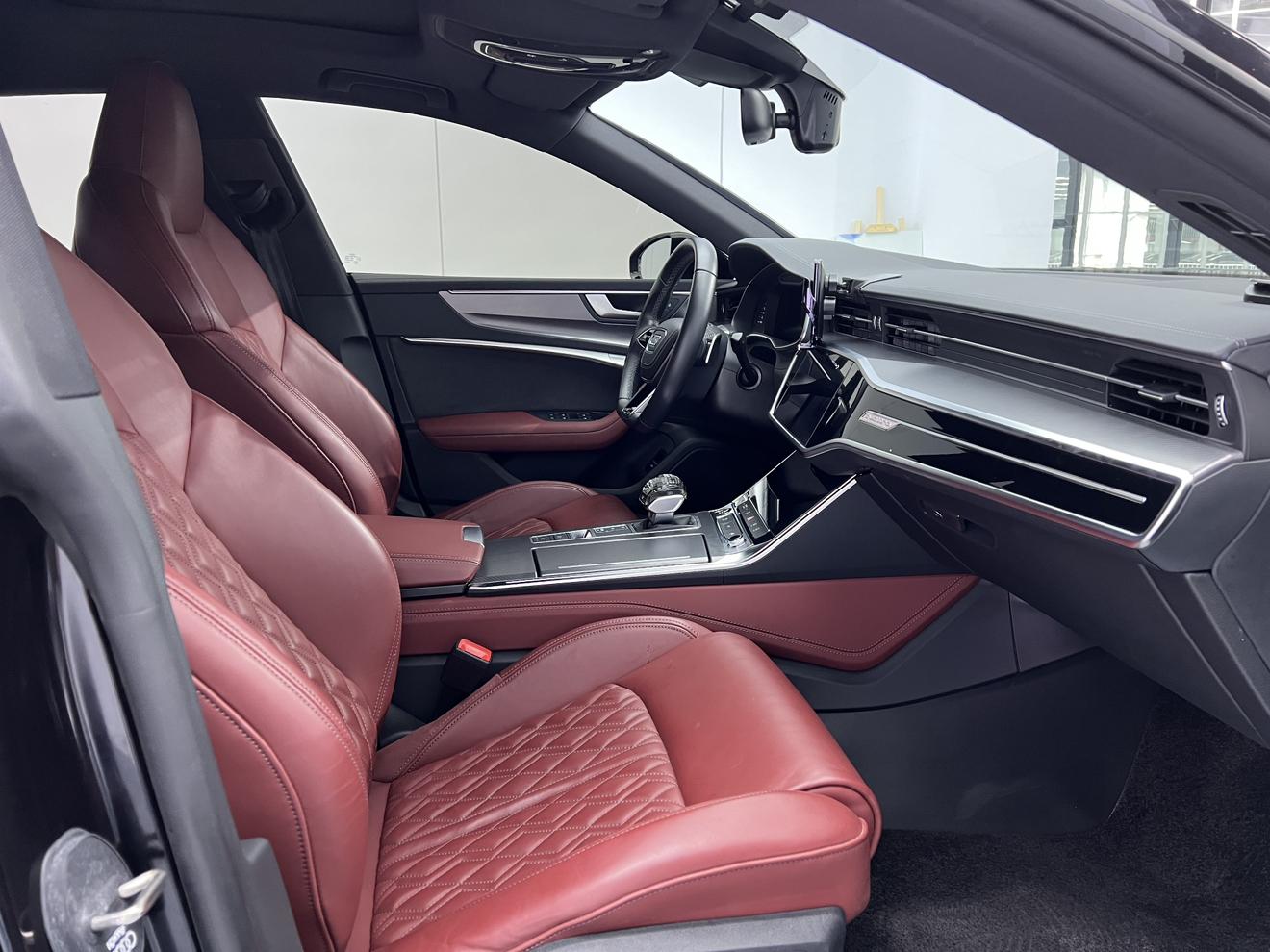 Audi A7 2025 thumb 6