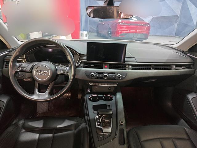 Audi A4 2022 thumb 3