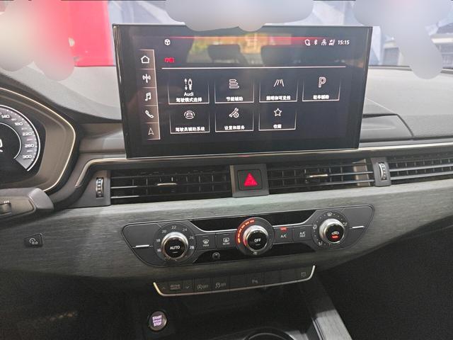 Audi A4 2022 thumb 4