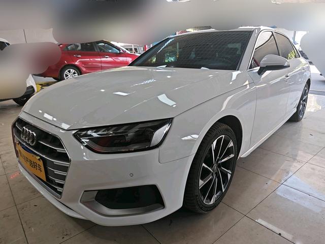 Audi A4 2022 thumb 11