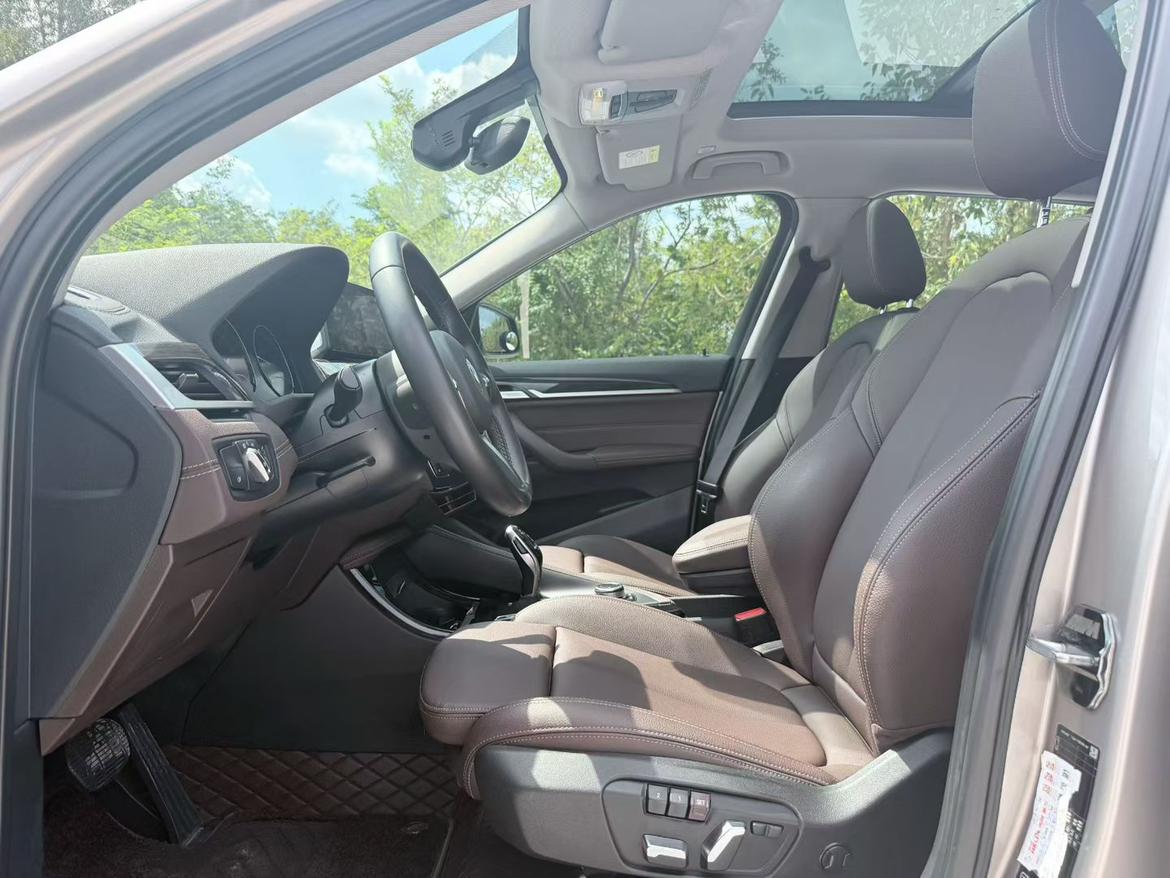 BMW X1 2021 thumb 6