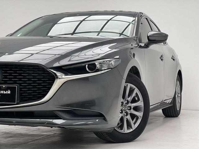 Mazda 3 2022 thumb 6