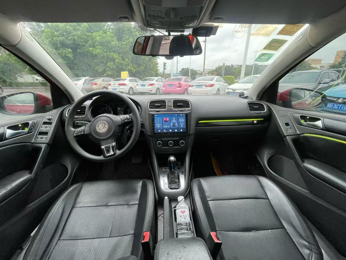 Volkswagen Golf Sportsvan 2011 thumb 5