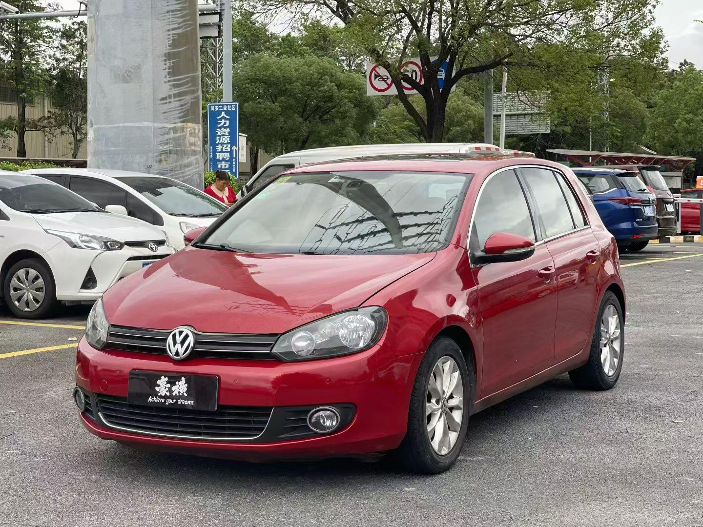 Volkswagen Golf Sportsvan 2011 thumb 8