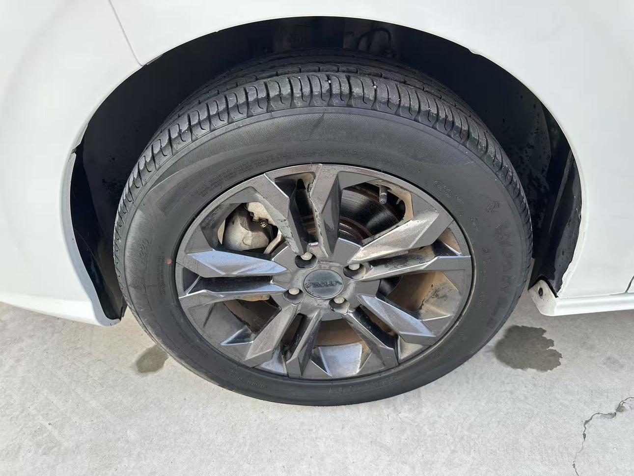 Dongfeng Aeolus Yixuan 2023 thumb 8