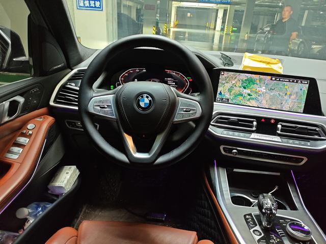 BMW X7 2020 thumb 5