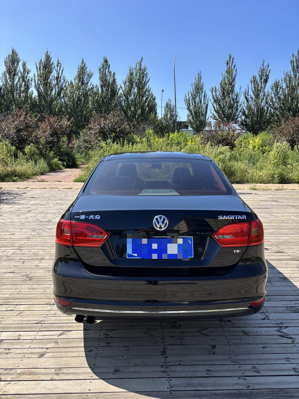 Volkswagen Sagitar 2014 thumb 3