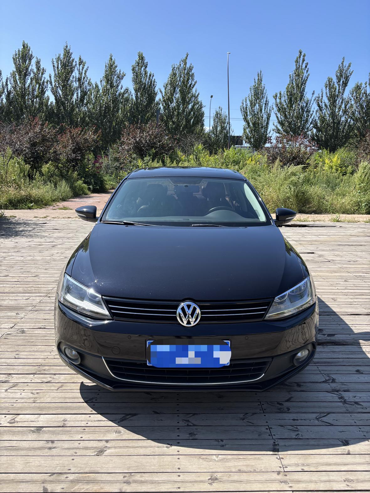 Volkswagen Sagitar 2014 thumb 9