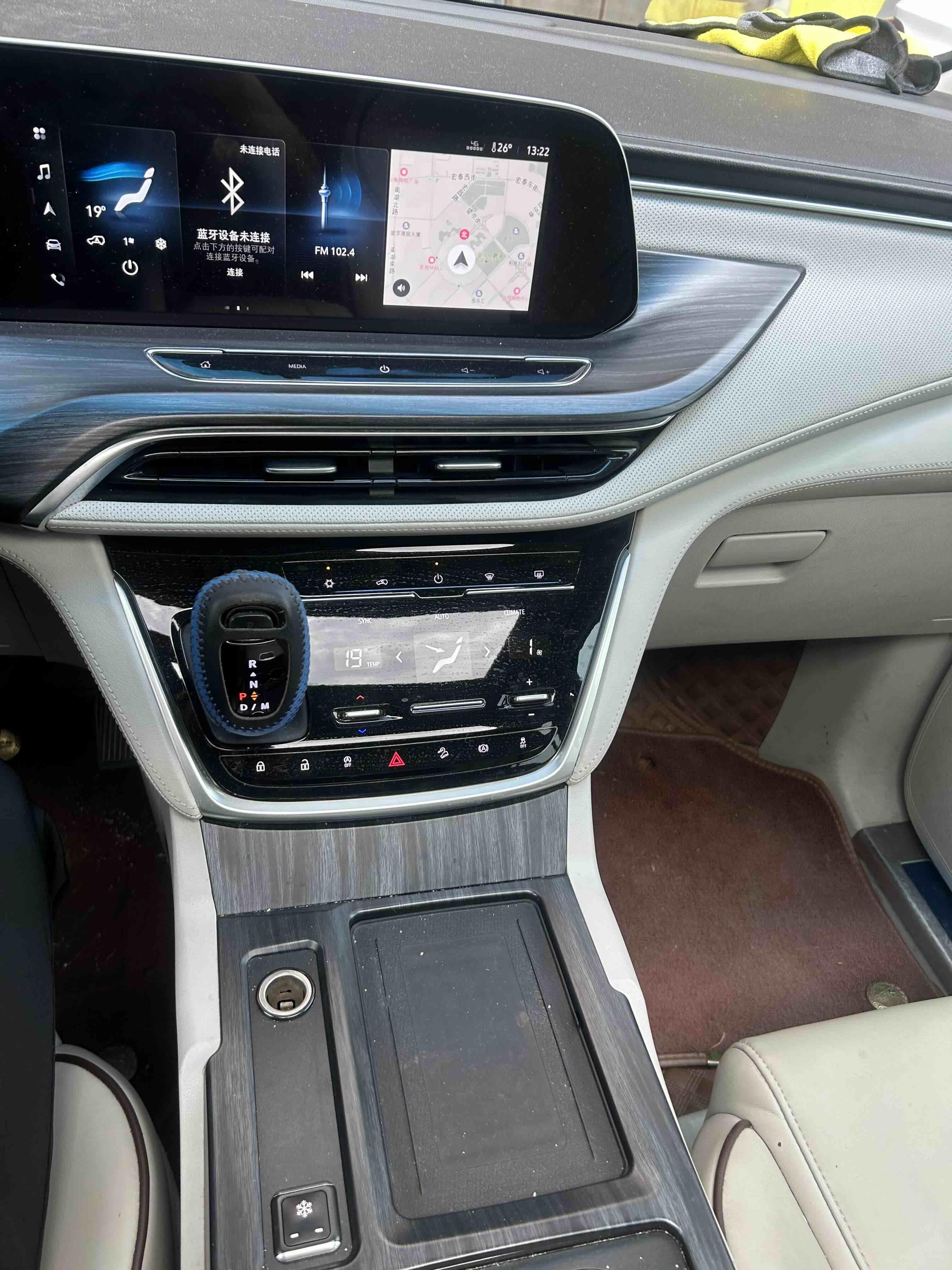 Buick GL8 2020 thumb 3