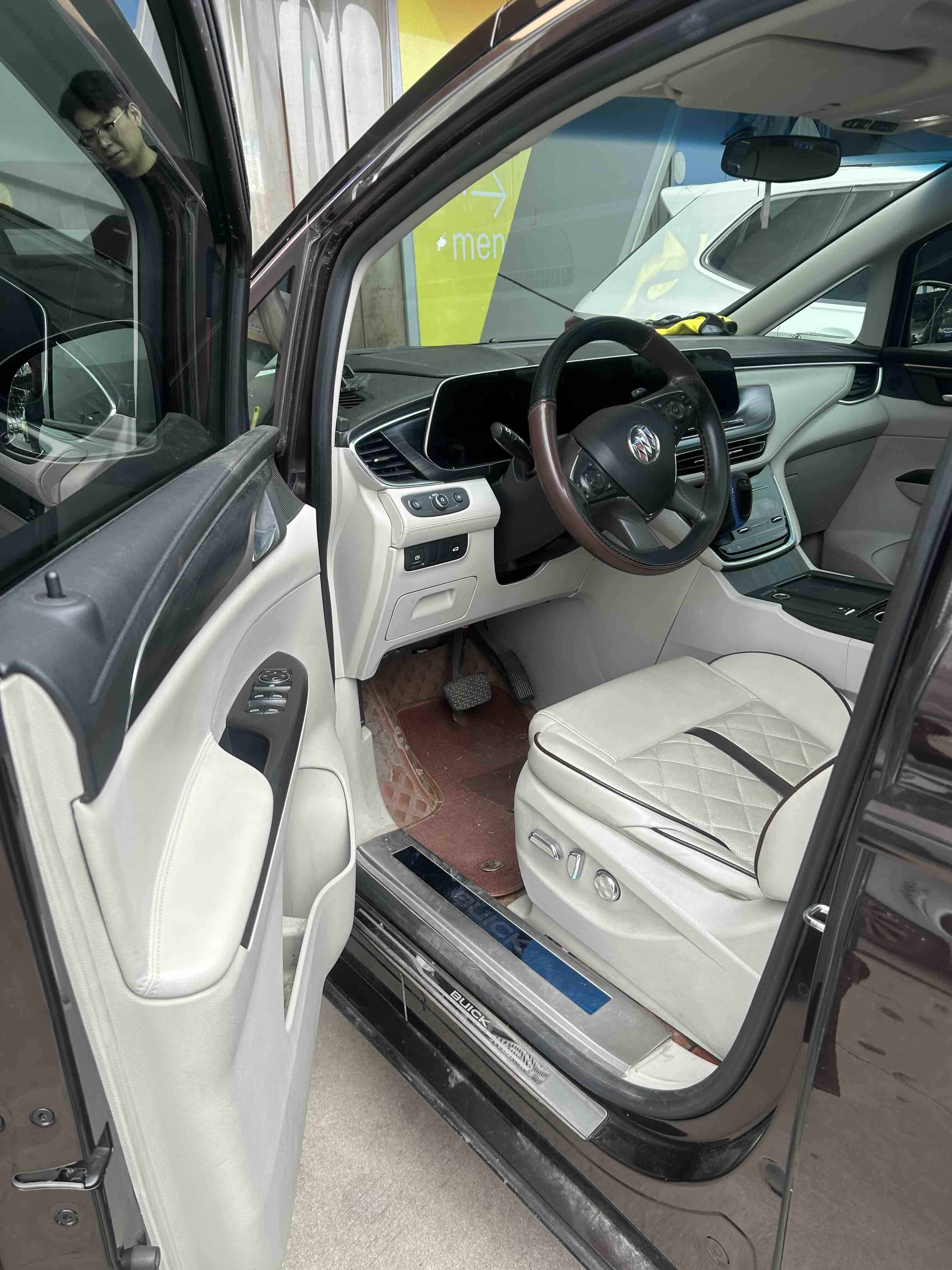 Buick GL8 2020 thumb 9