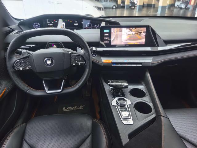 Changan UNI-V 2022 thumb 6