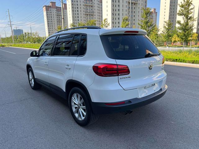 Volkswagen Tiguan 2016 thumb 2