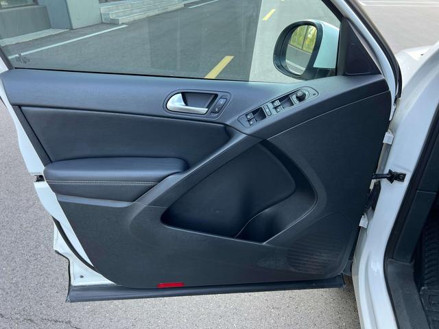 Volkswagen Tiguan 2016 thumb 7