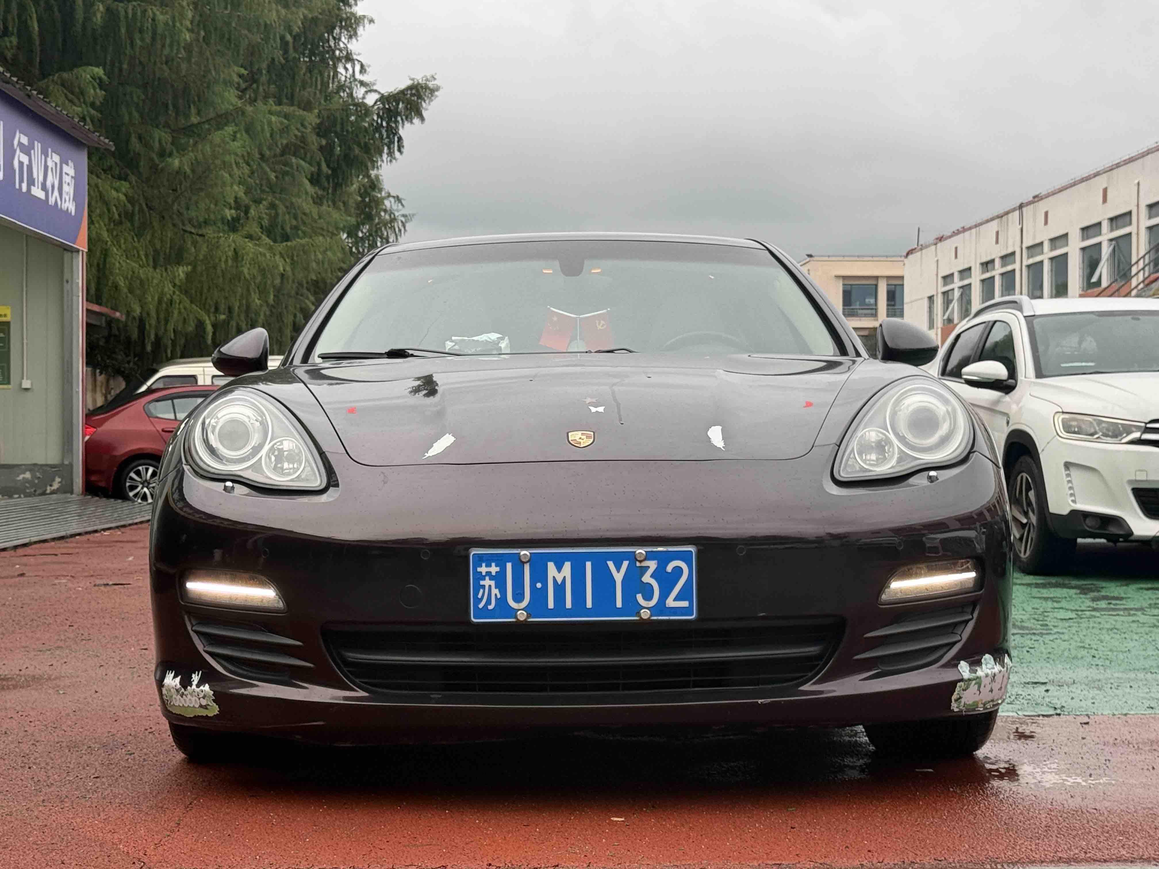 Porsche Panamera 2010 thumb 9