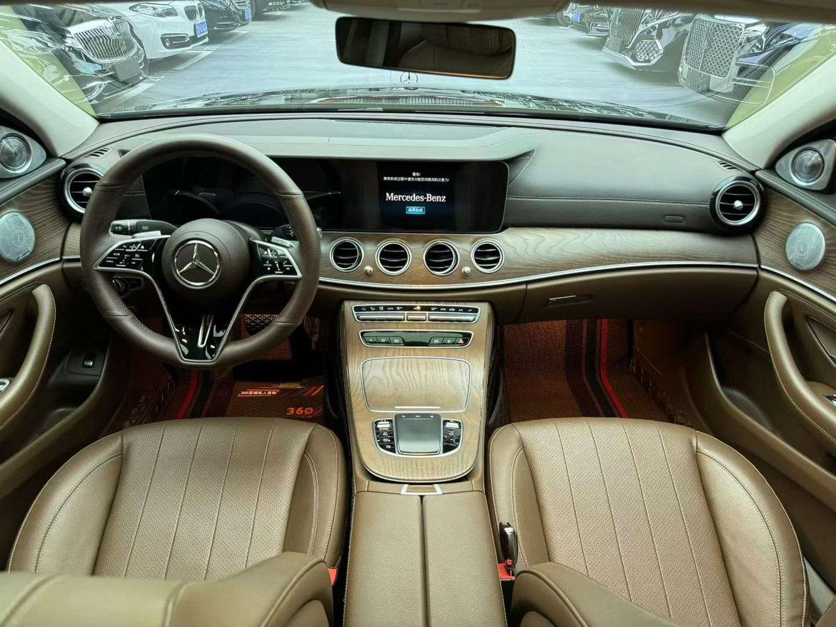Mercedes-Benz E-Класс 2023 thumb 4