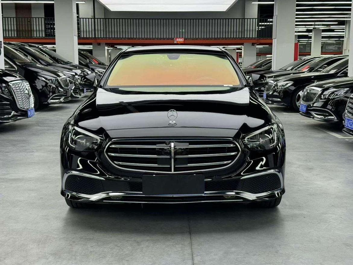 Mercedes-Benz E-Класс 2023 thumb 9