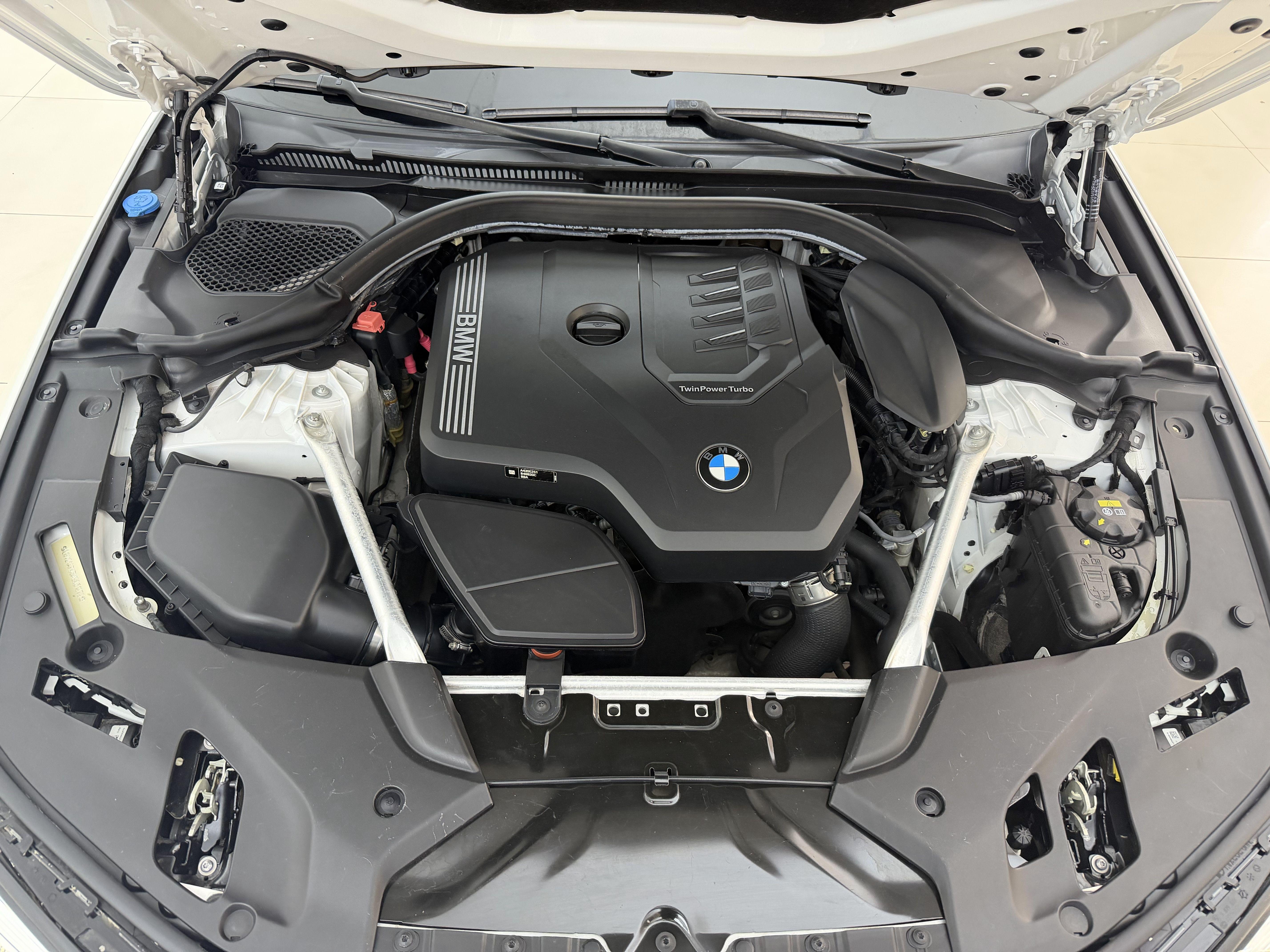 BMW 5 серии 2021 thumb 5