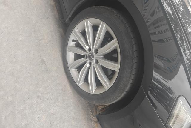 Audi A6 2021 thumb 8