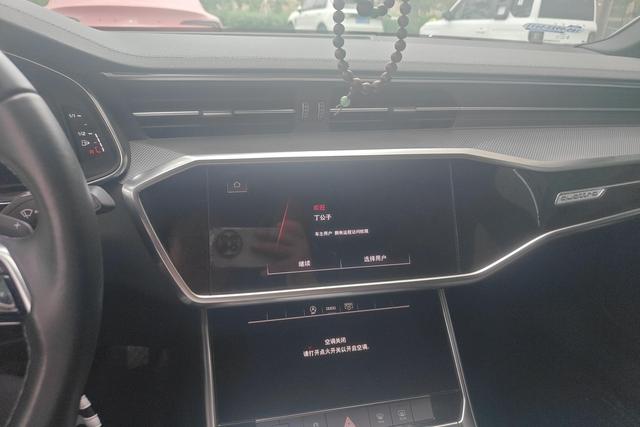 Audi A6 2021 thumb 11