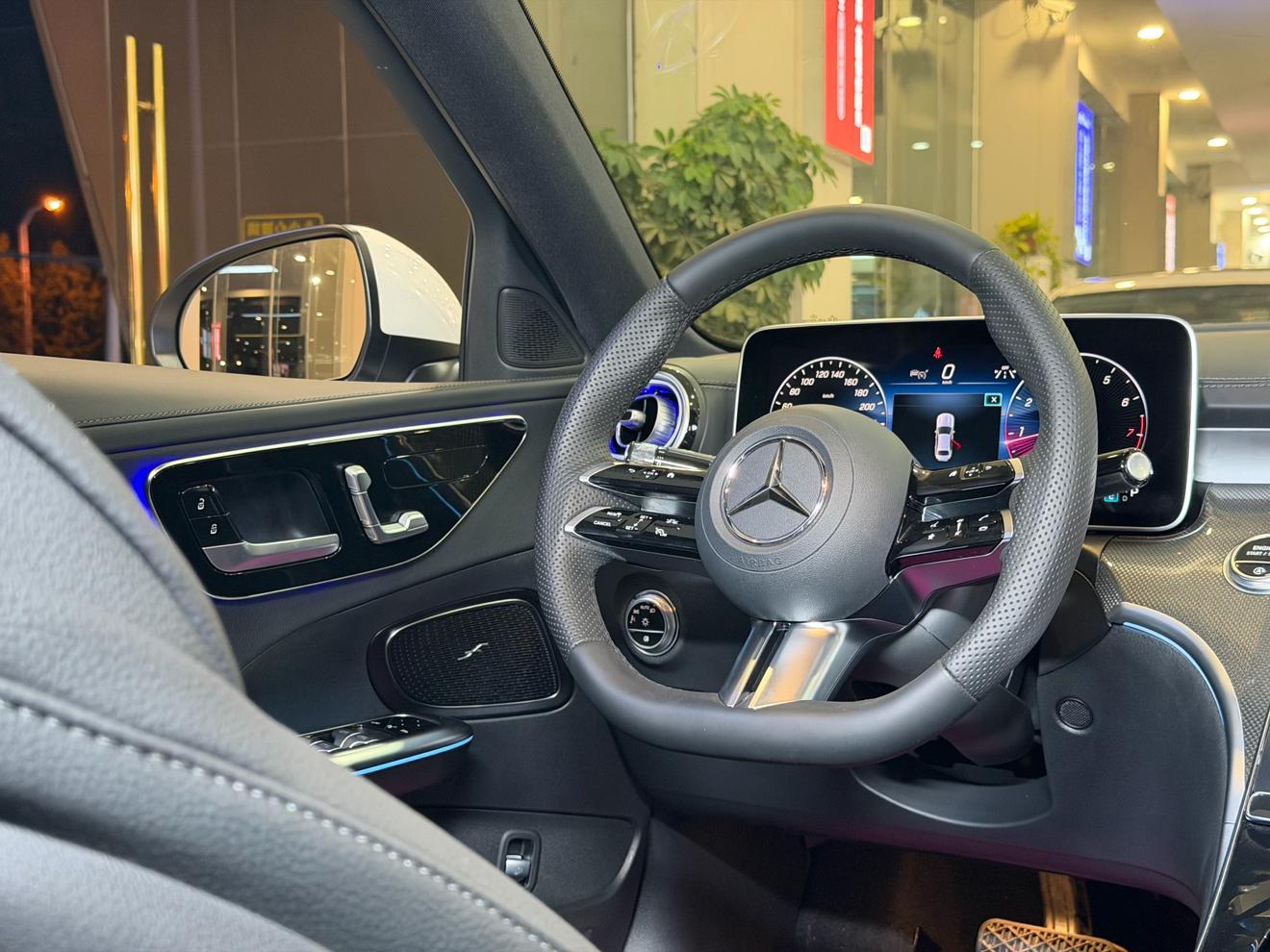 Mercedes-Benz C-Класс 2024 thumb 9