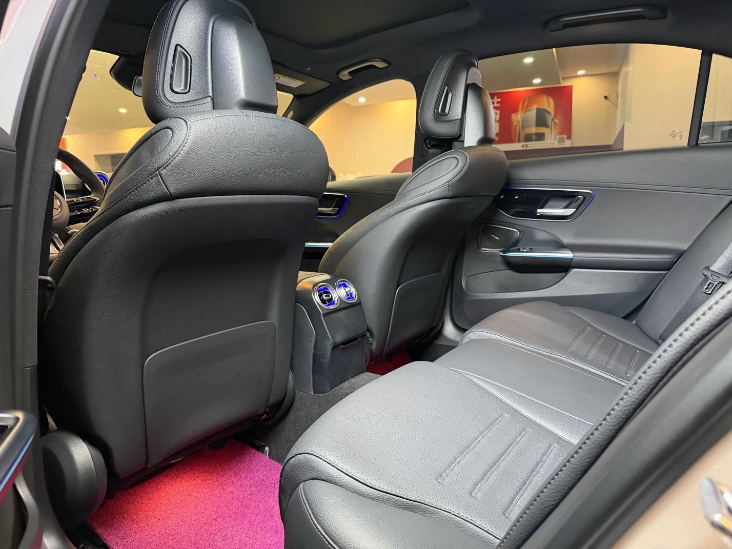 Mercedes-Benz C-Класс 2024 thumb 12