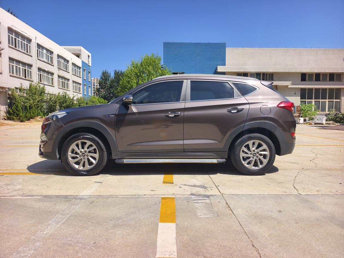 Hyundai Tucson 2015 thumb 11