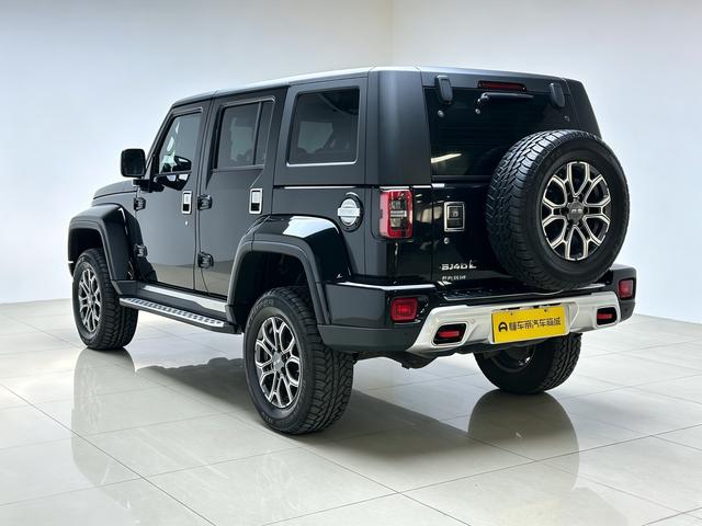 BJ 40 2024 thumb 3