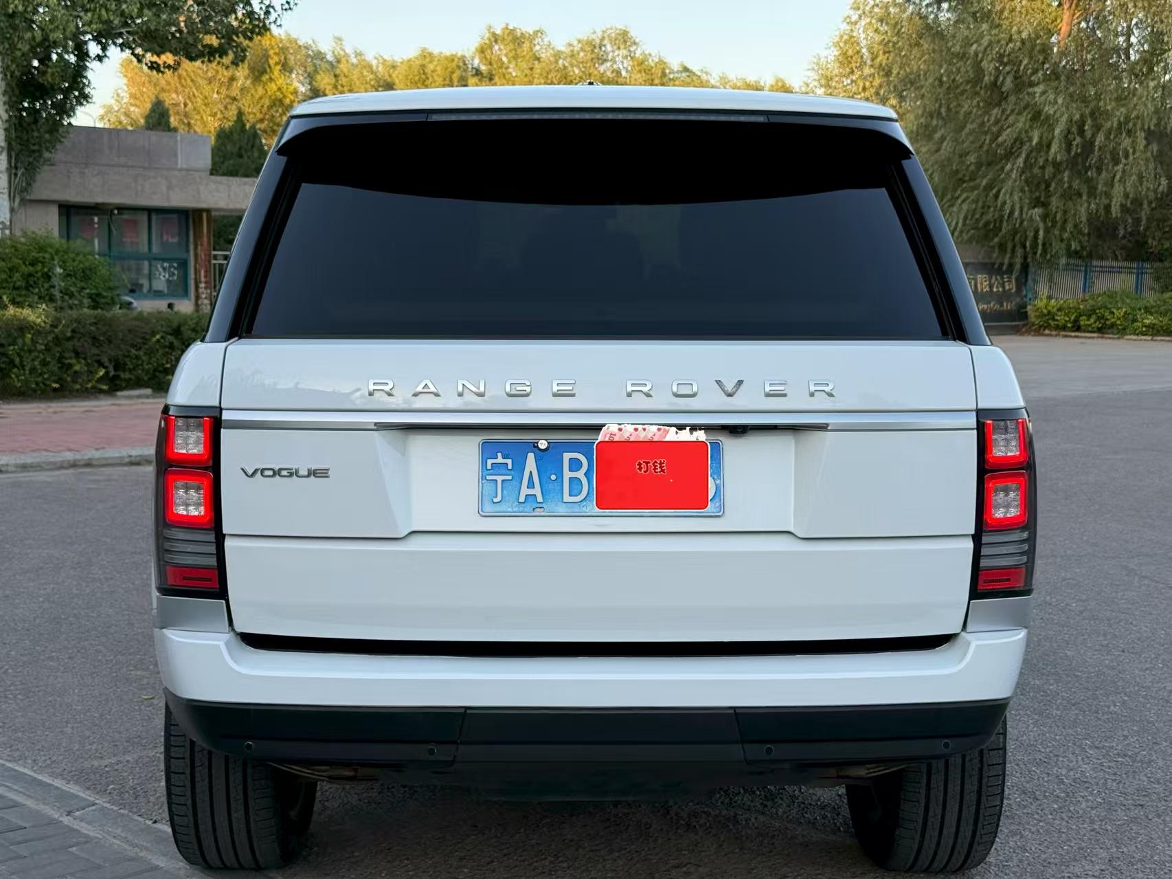 Land Rover Range Rover 2014 thumb 3