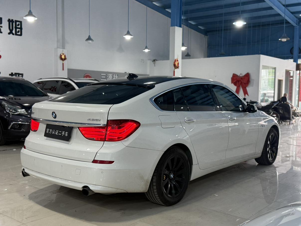 BMW 5 серии 2011 thumb 4