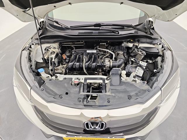 Honda Vezel 2020 thumb 8