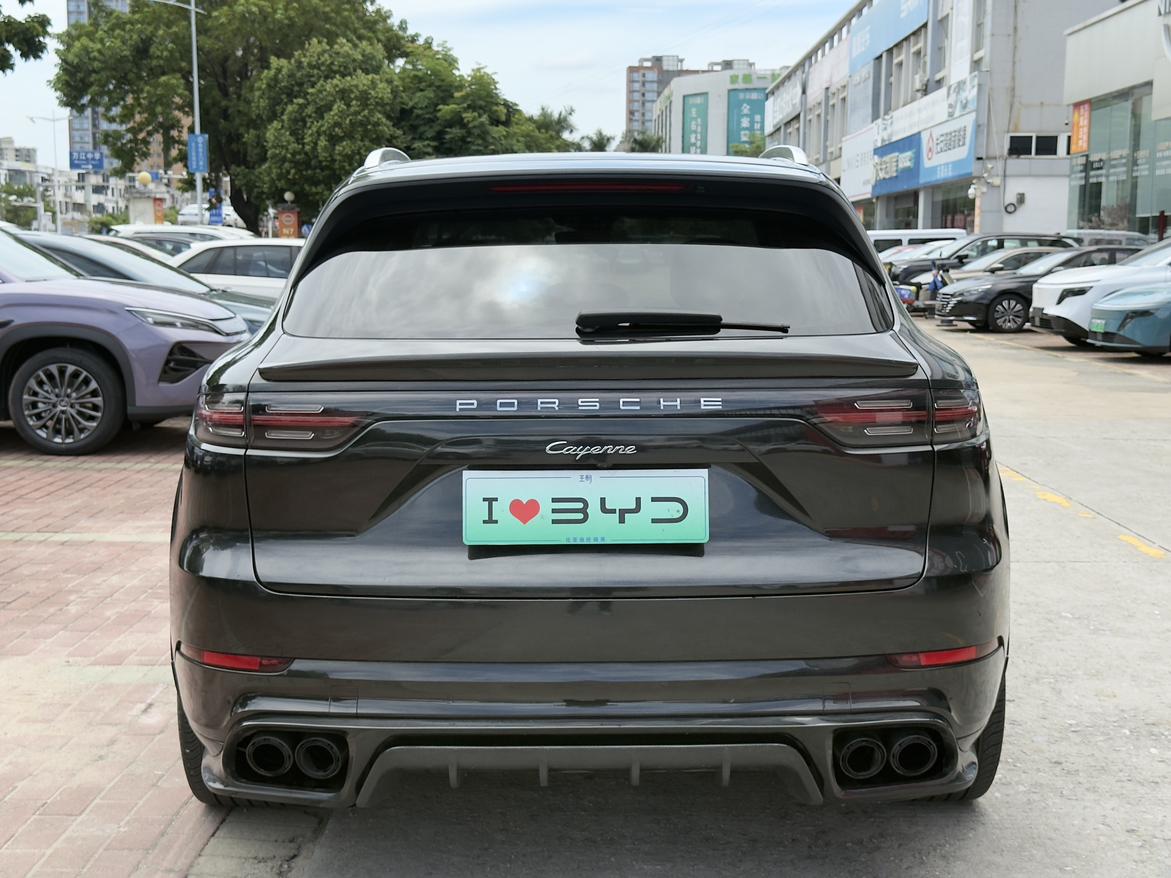 Porsche Cayenne 2018 thumb 4