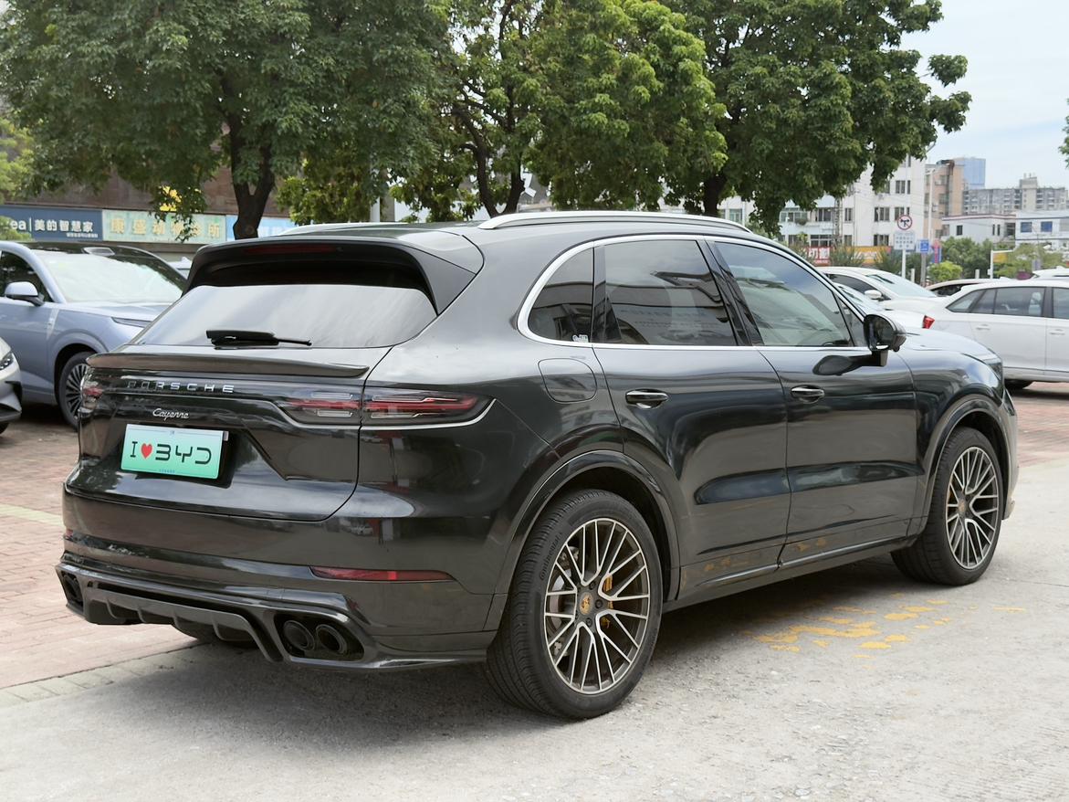 Porsche Cayenne 2018 thumb 5