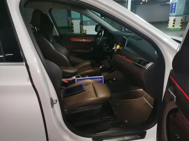 BMW X1 2019 thumb 9