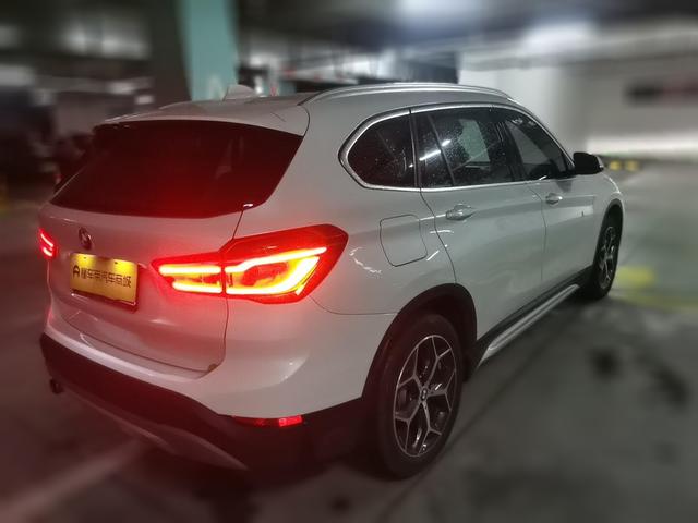 BMW X1 2019 thumb 12