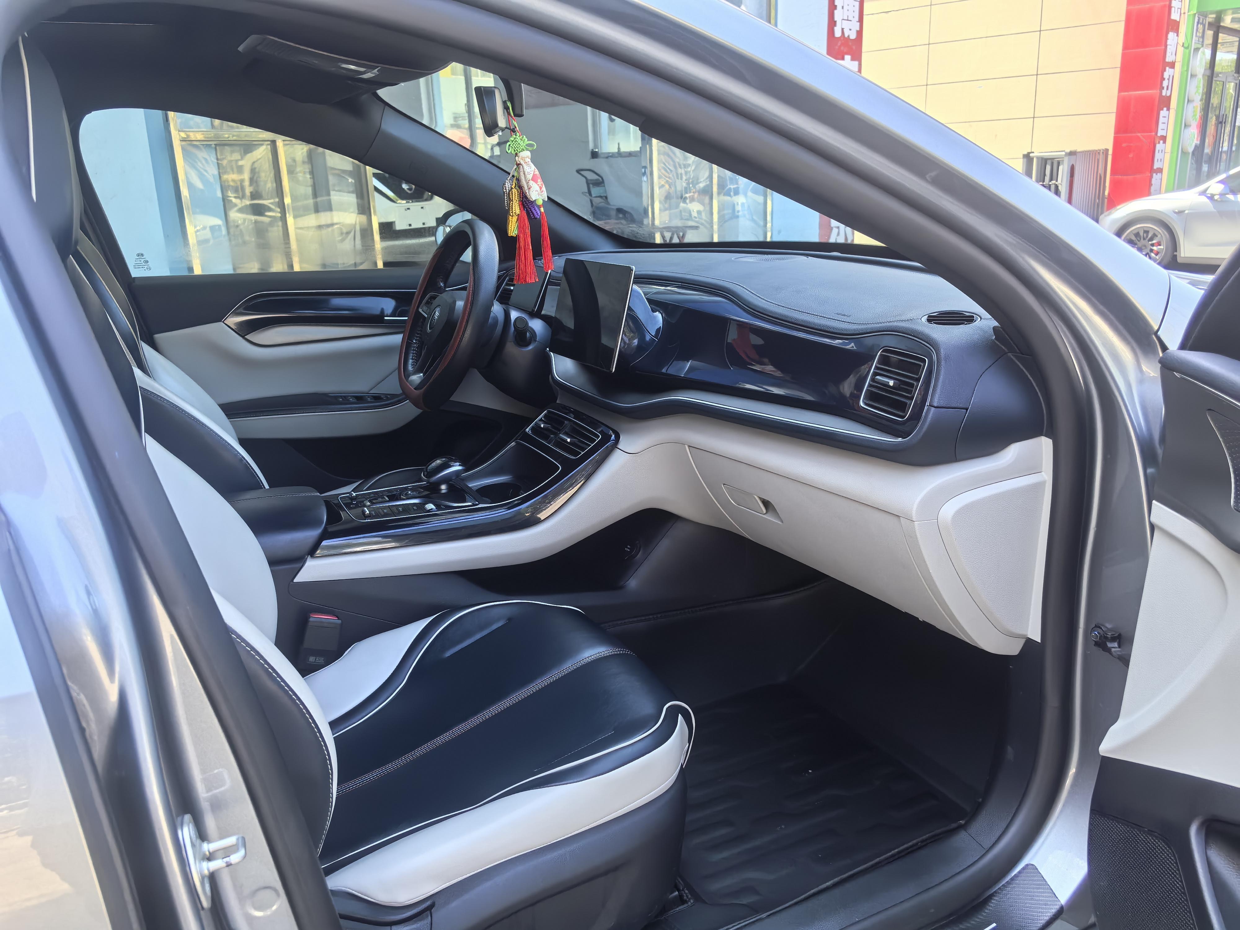 BYD Qin 2023 thumb 7
