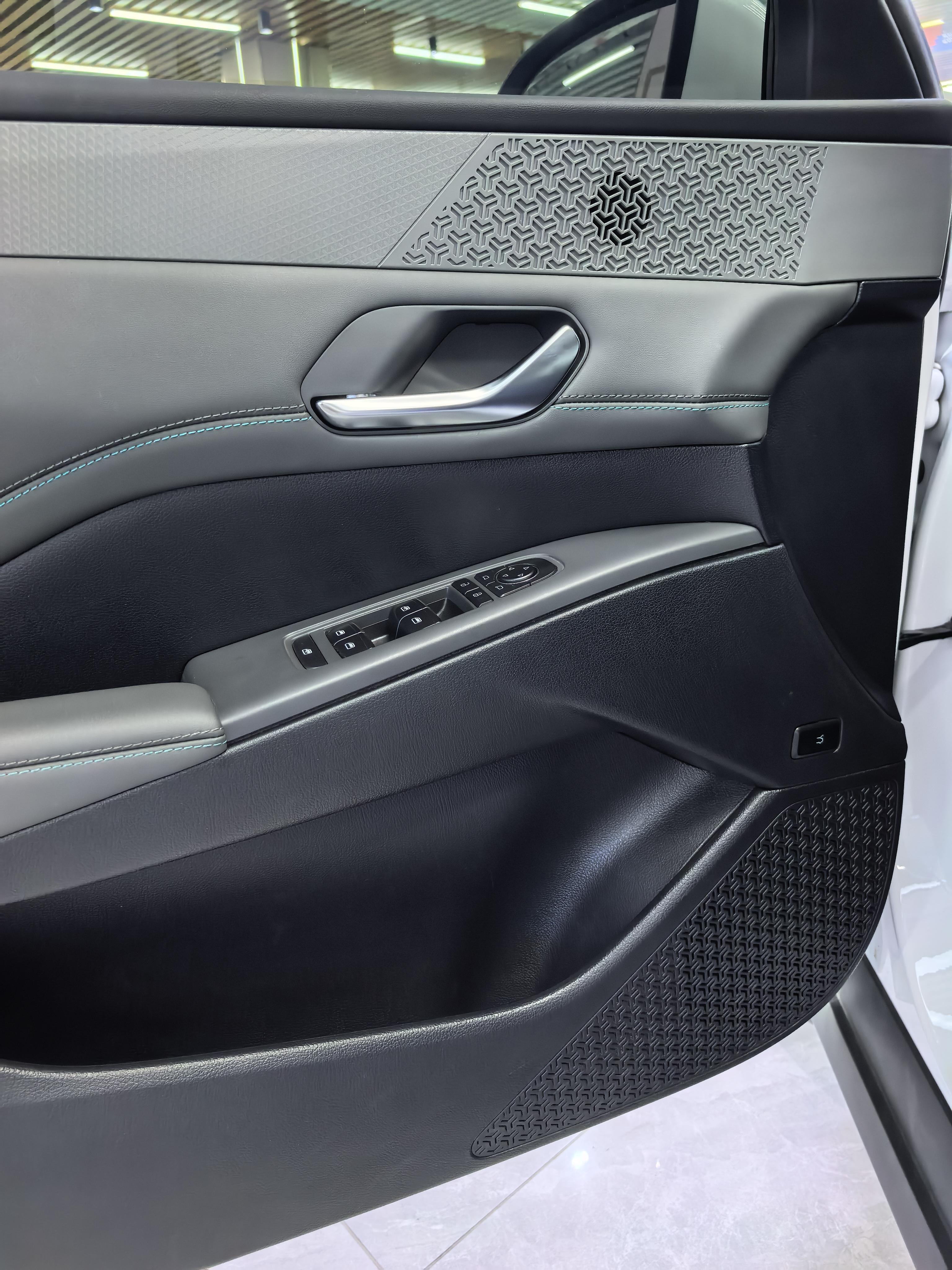 BYD Qin 2025 thumb 3